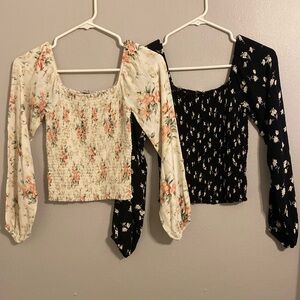 [BUNDLE] : 2 American Eagle On/Off the Shoulder Floral Blouses (XS)